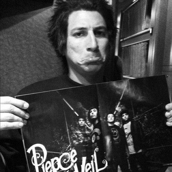 drewtheveil